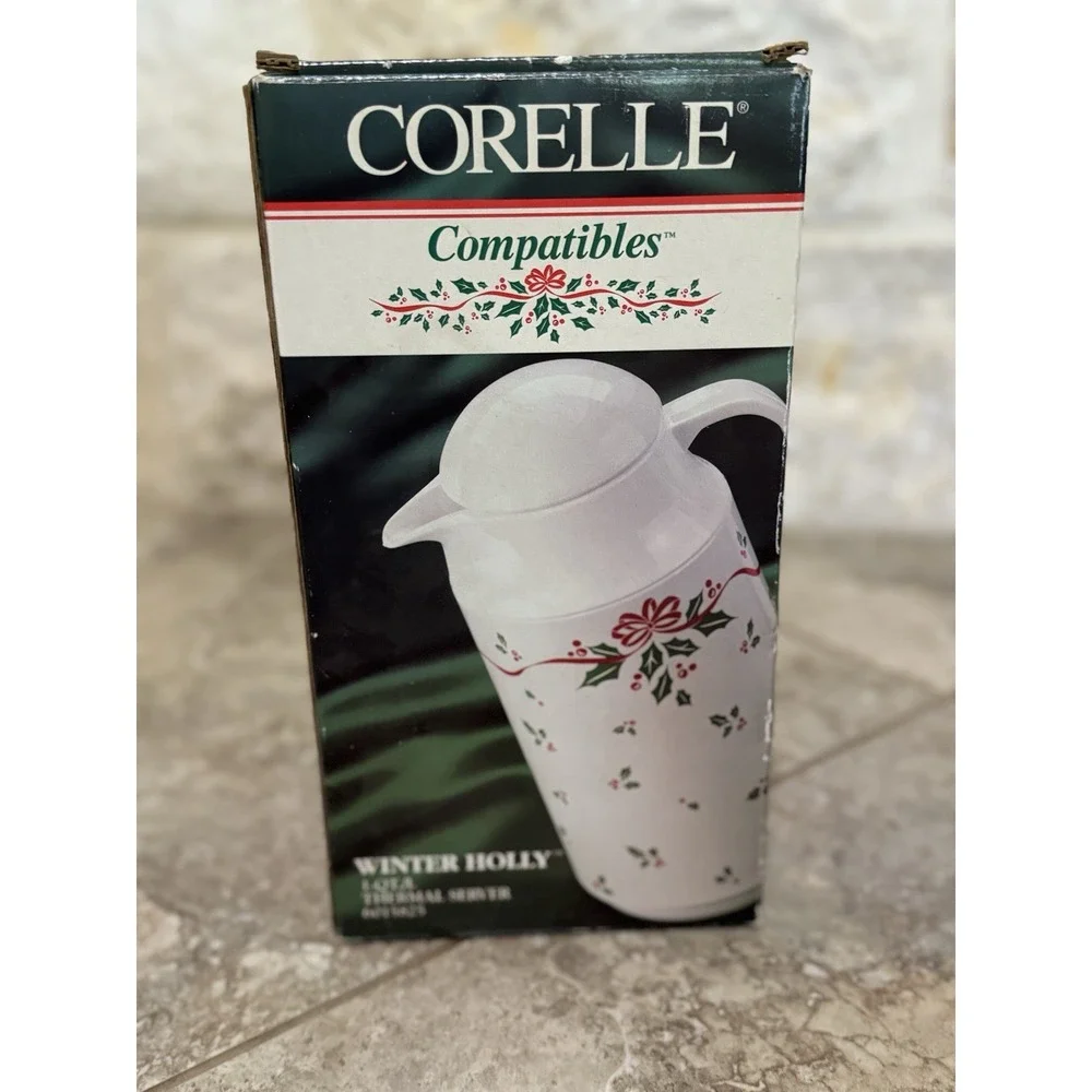 Vintage Corelle Compatibles Winter Holly Christmas 1 QT‎ Thermal Server-Carafe - Picture 6 of 11